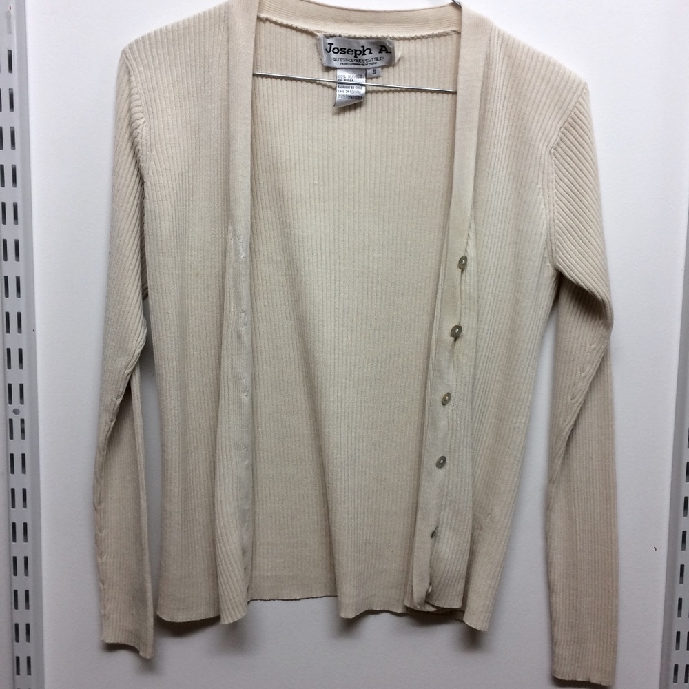 Women cardigan sweater